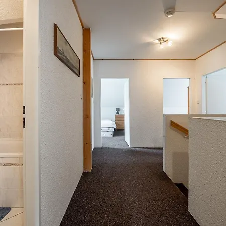 259 Holiday home *